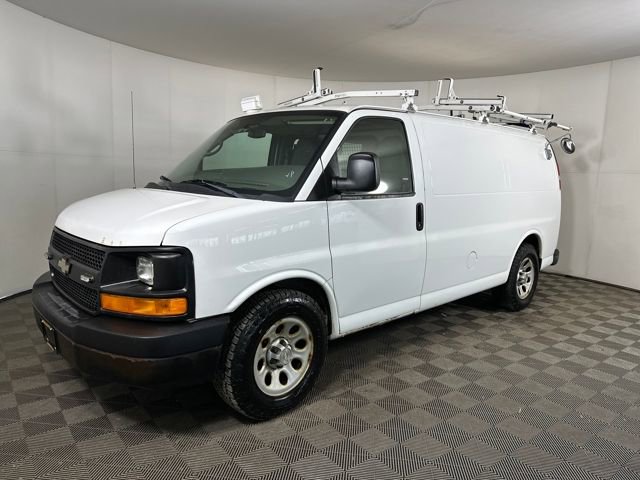 Used 2013 Chevrolet Express 1500 AWD image 7