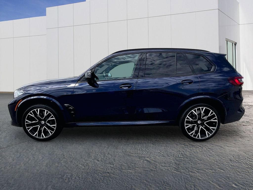 Used 2022 BMW X5 M w/ Competition Package 2 AWD/4WD image 2