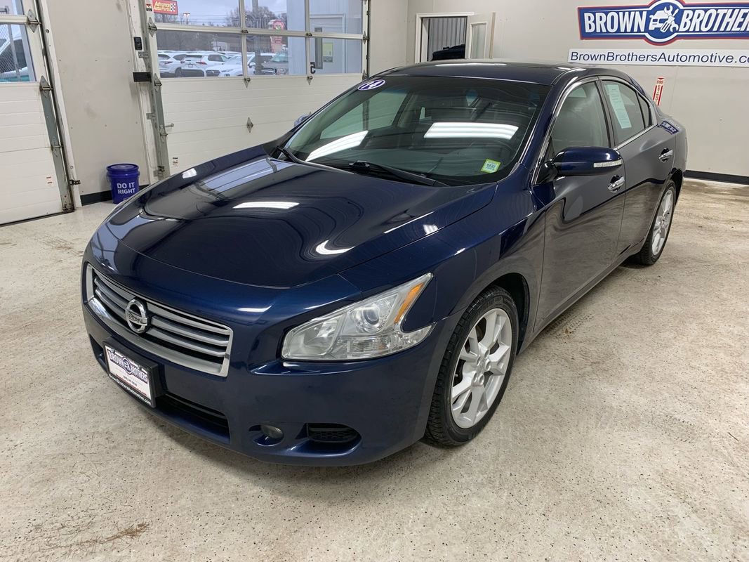 Used 2014 Nissan Maxima 3.5 SV image 2