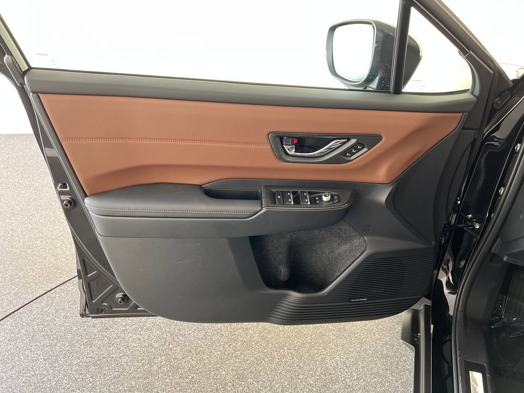 New 2026 Subaru Outback Touring image 12