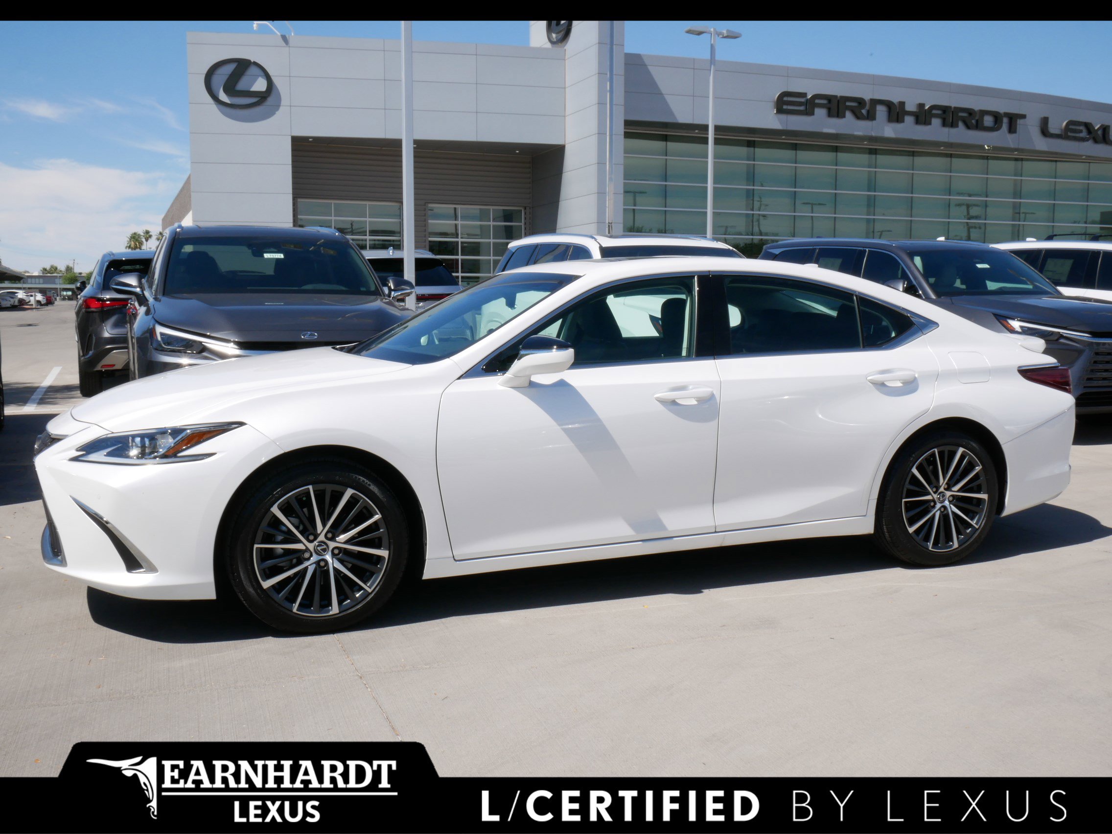 Certified 2025 Lexus ES 300h w/ Premium Package FWD image 1