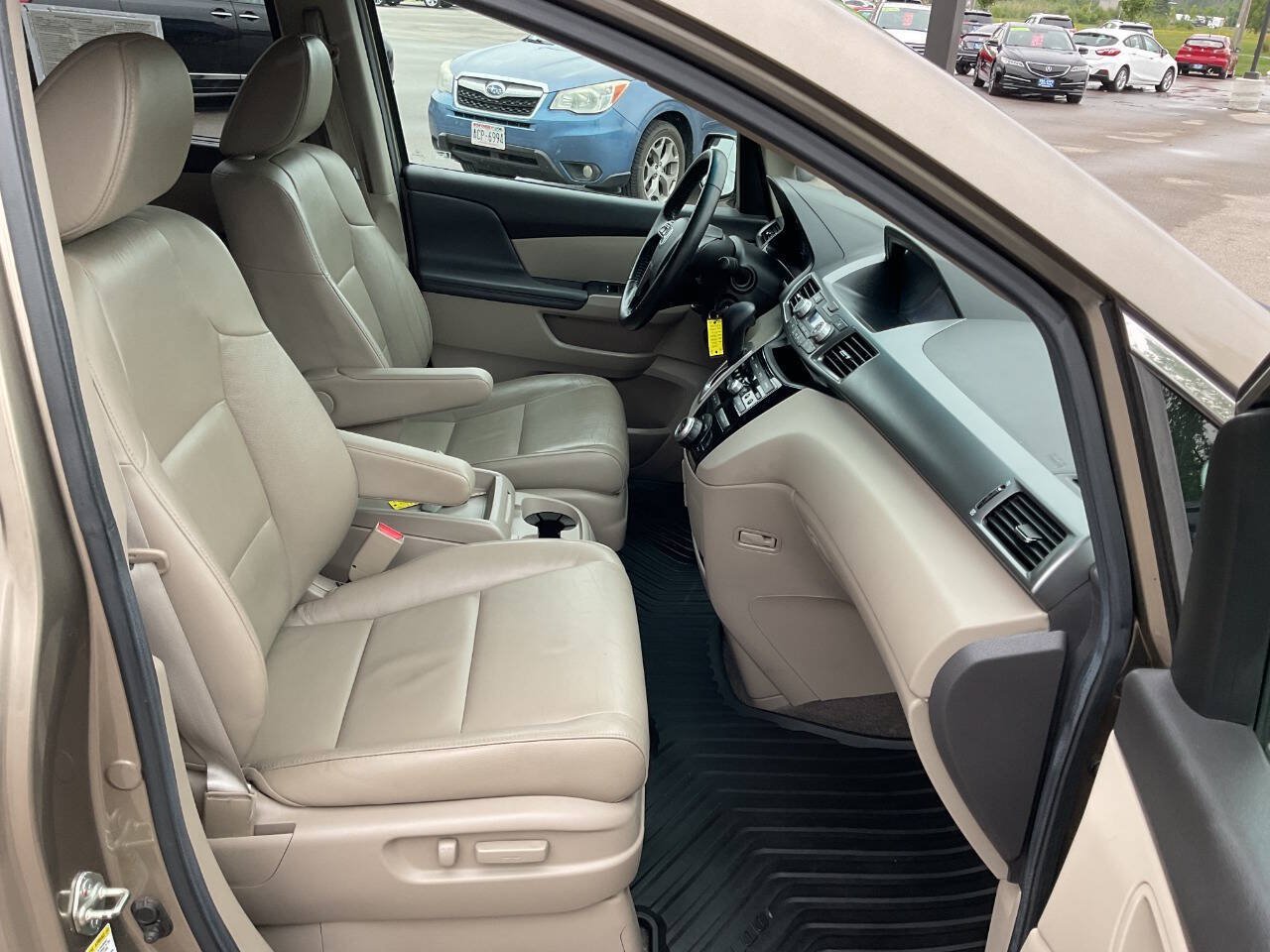 Used 2012 Honda Odyssey EX-L image 42