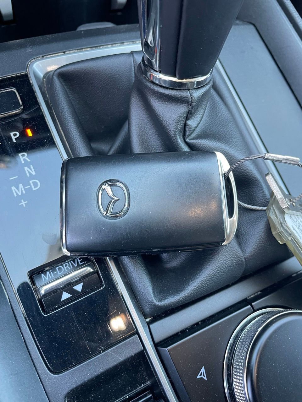 Used 2025 MAZDA CX-50 AWD 2.5 S w/ Premium Package image 13