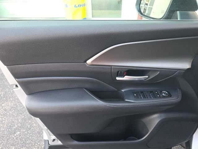 Certified 2025 Toyota Grand Highlander XLE image 15