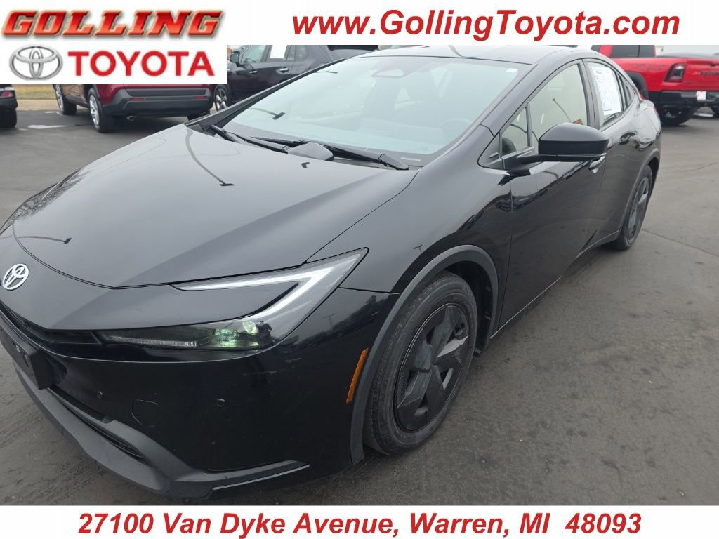 Used 2023 Toyota Prius LE