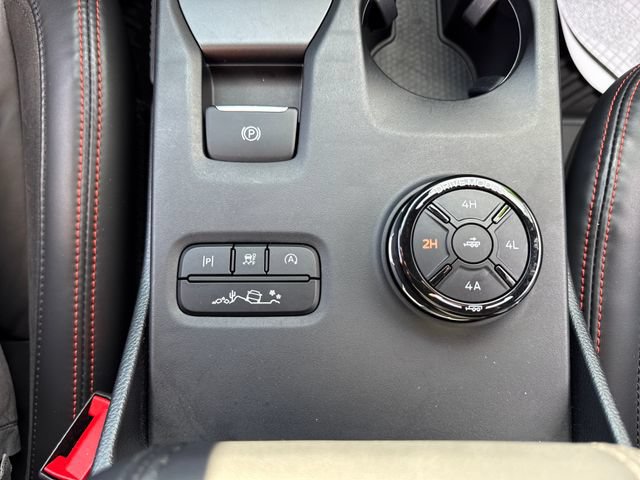 Used 2025 Ford Ranger Raptor AWD/4WD image 34