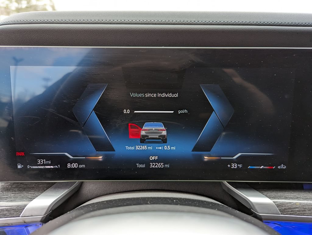 Used 2023 BMW 760i xDrive AWD/4WD image 19