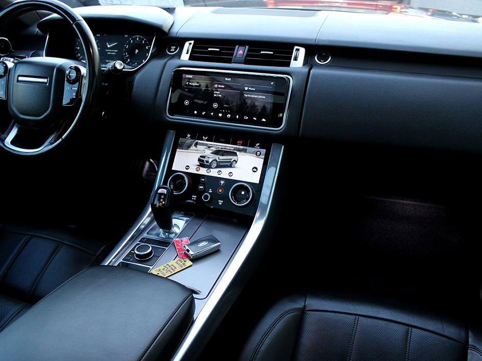 Used 2018 Land Rover Range Rover Sport HSE image 24