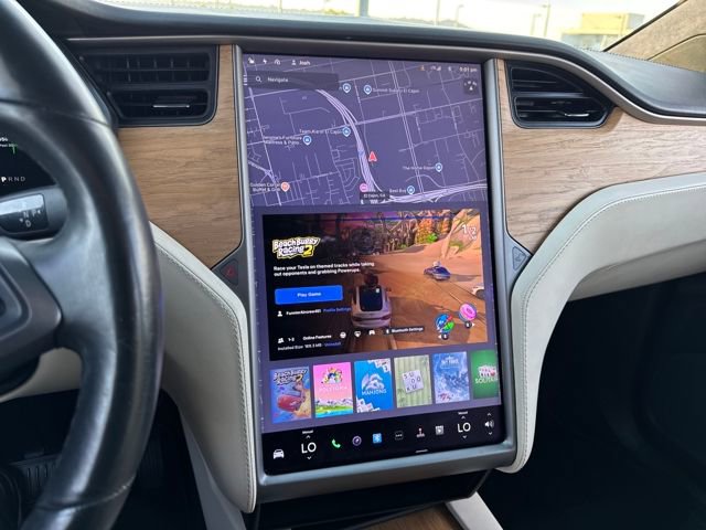 Used 2019 Tesla Model X Long Range image 15