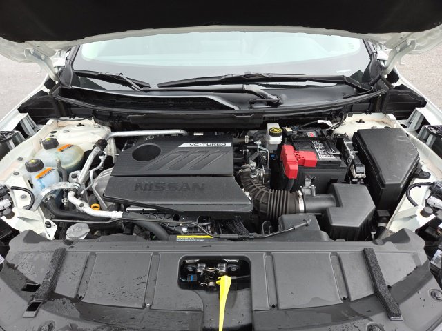 Used 2025 Nissan Rogue SV AWD/4WD image 69