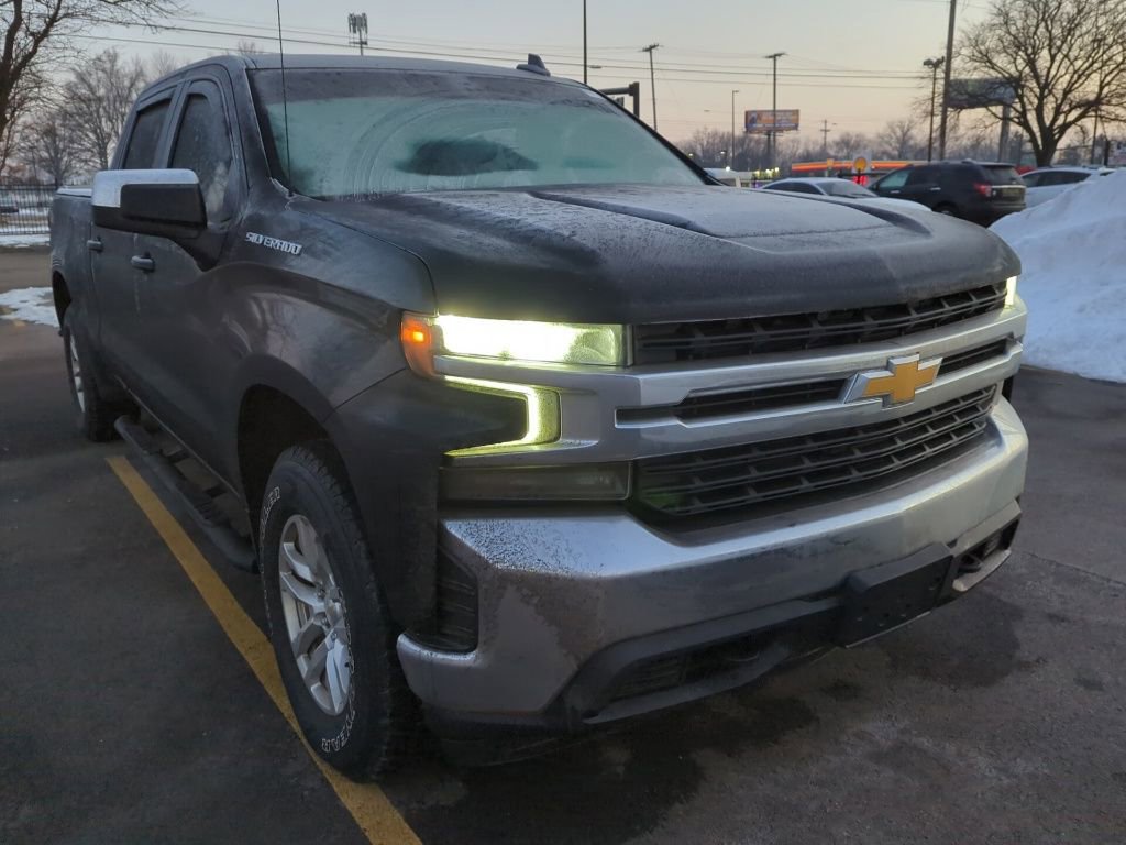 Used 2021 Chevrolet Silverado 1500 LT w/ Bed Protection Package image 3