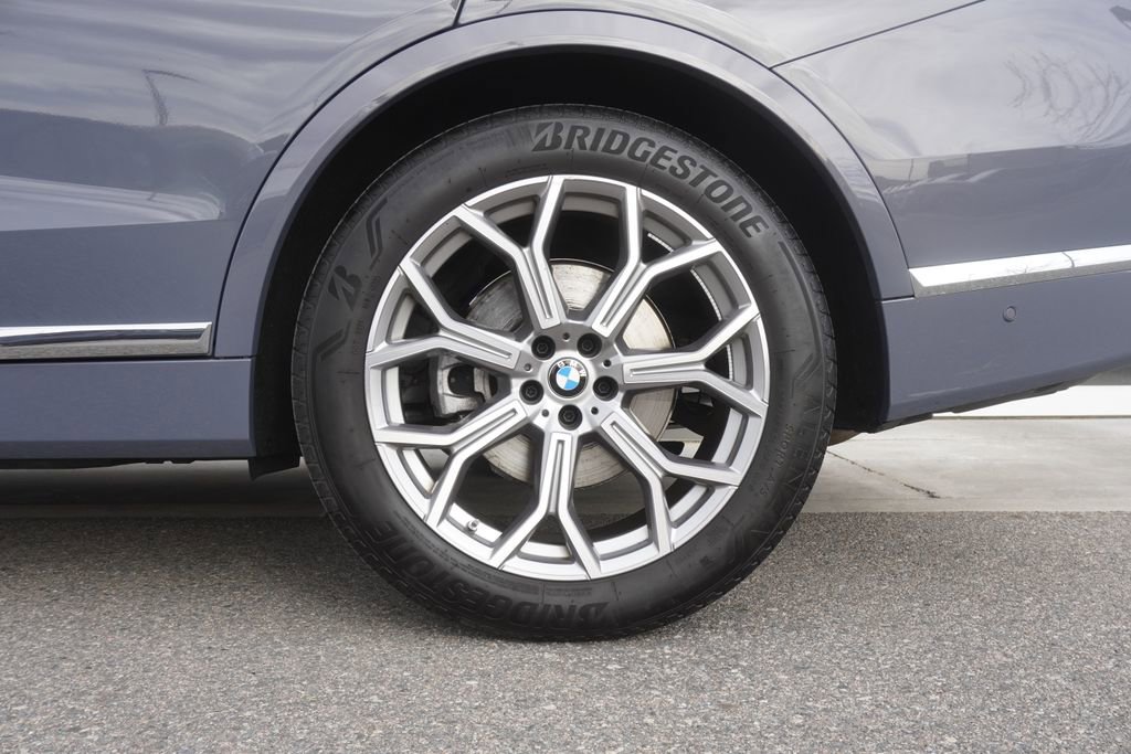 Used 2023 BMW X7 xDrive40i w/ Premium Package image 35