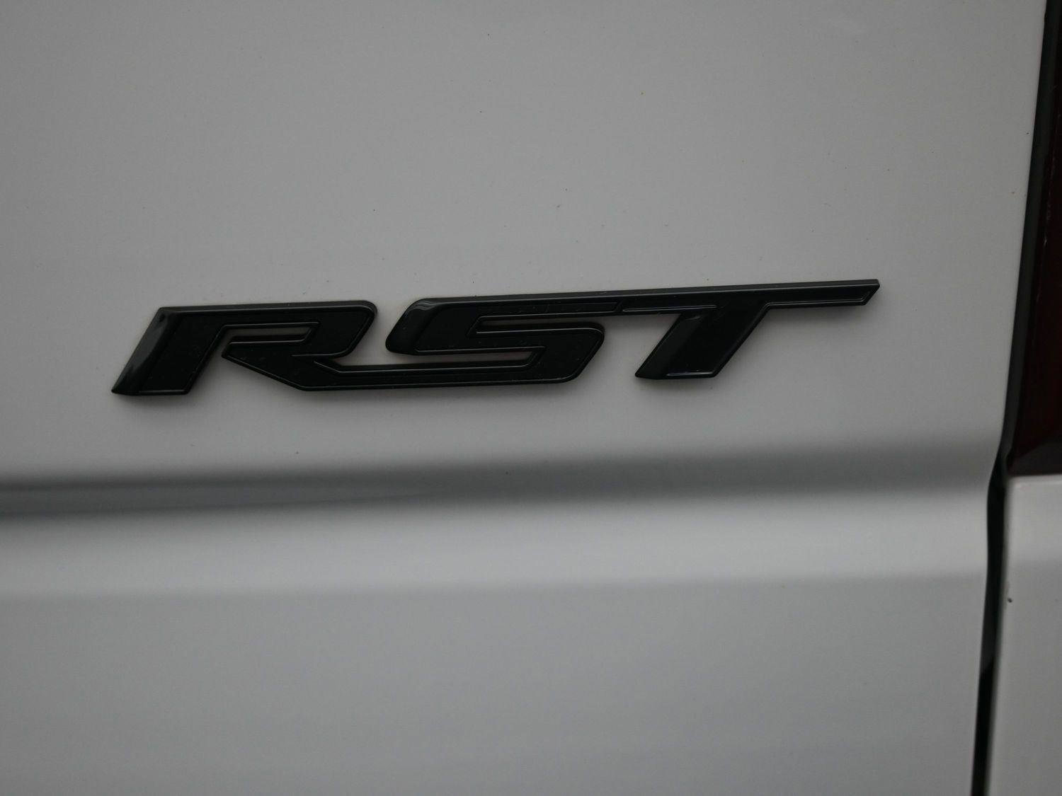 Used 2023 Chevrolet Silverado 1500 RST w/ Rally Edition image 15