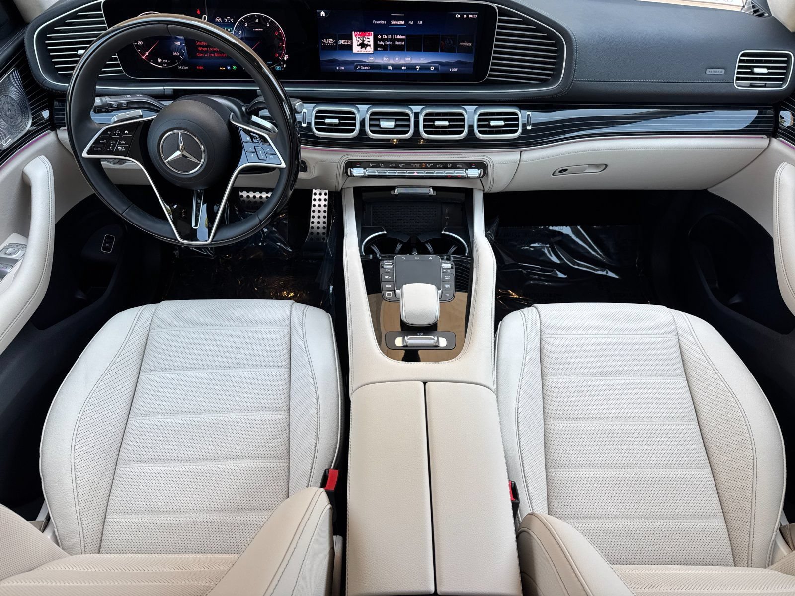 New 2026 Mercedes-Benz GLS 450 4MATIC image 12