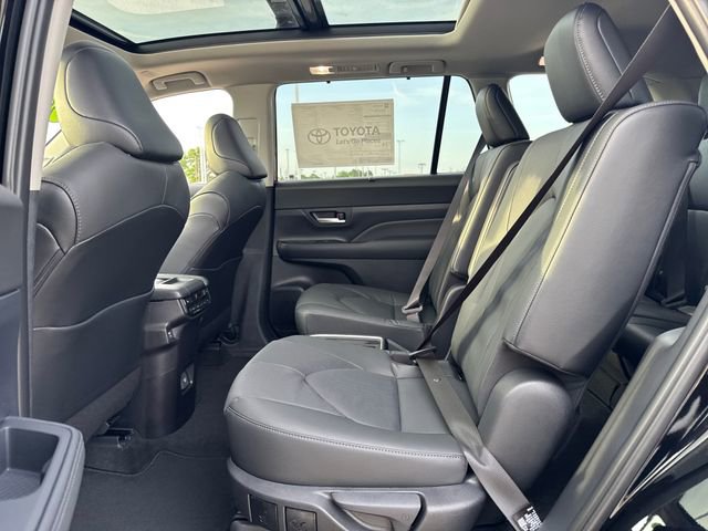 New 2026 Toyota Grand Highlander Limited image 17