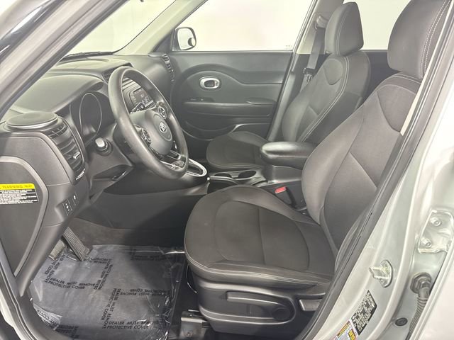 Used 2017 Kia Soul image 18