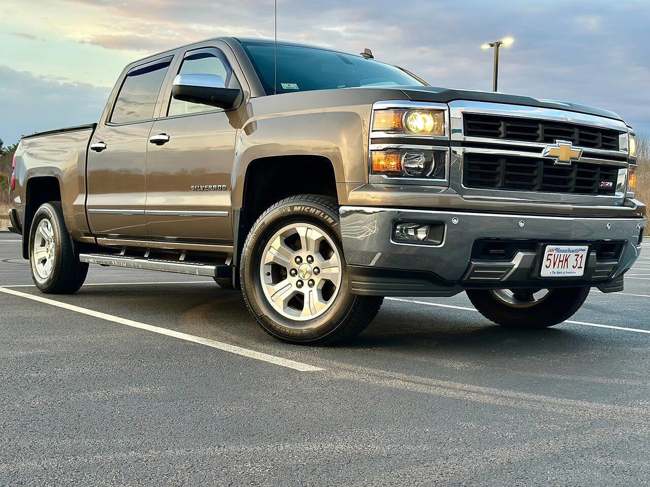 Used 2014 Chevrolet Silverado 1500 LTZ Z71 w/ LTZ Plus Package image 3