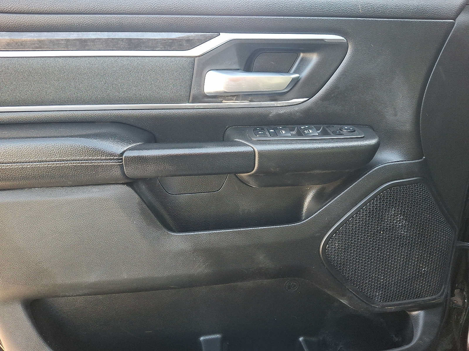 Used 2022 RAM 1500 Big Horn AWD/4WD image 13