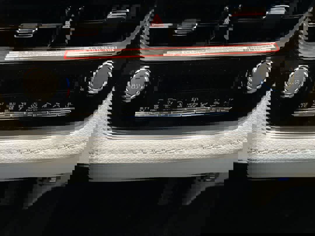 New 2026 Toyota Corolla SE image 21