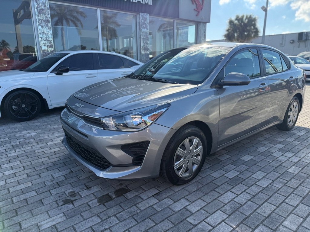 Used 2023 Kia Rio S image 3