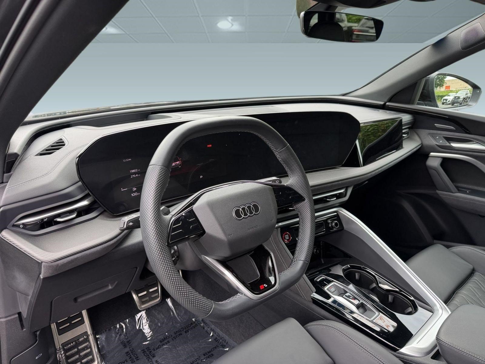 Used 2025 Audi SQ5 Premium Plus AWD/4WD image 4