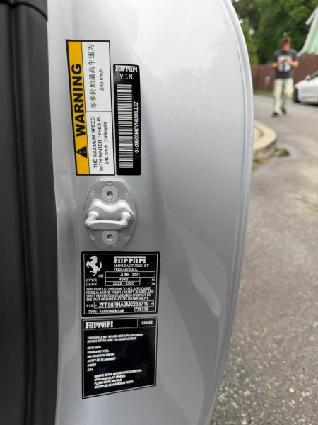 Used 2021 Ferrari Roma RWD image 35
