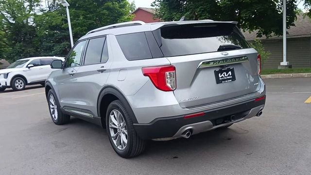 Used 2023 Ford Explorer Limited w/ Limited Technology Package AWD/4WD image 9
