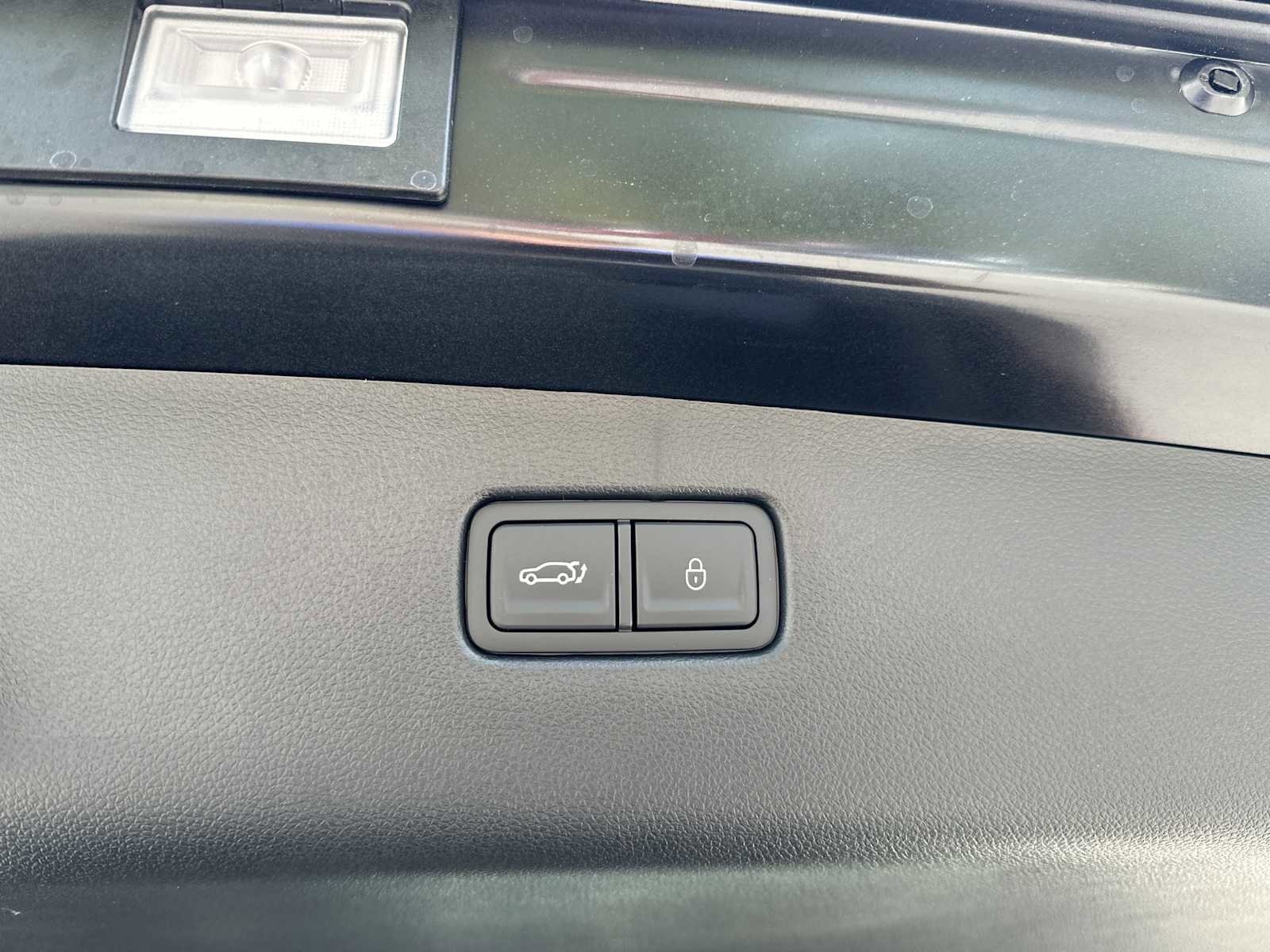 New 2026 Genesis GV70 3.5T Sport Prestige AWD/4WD image 40
