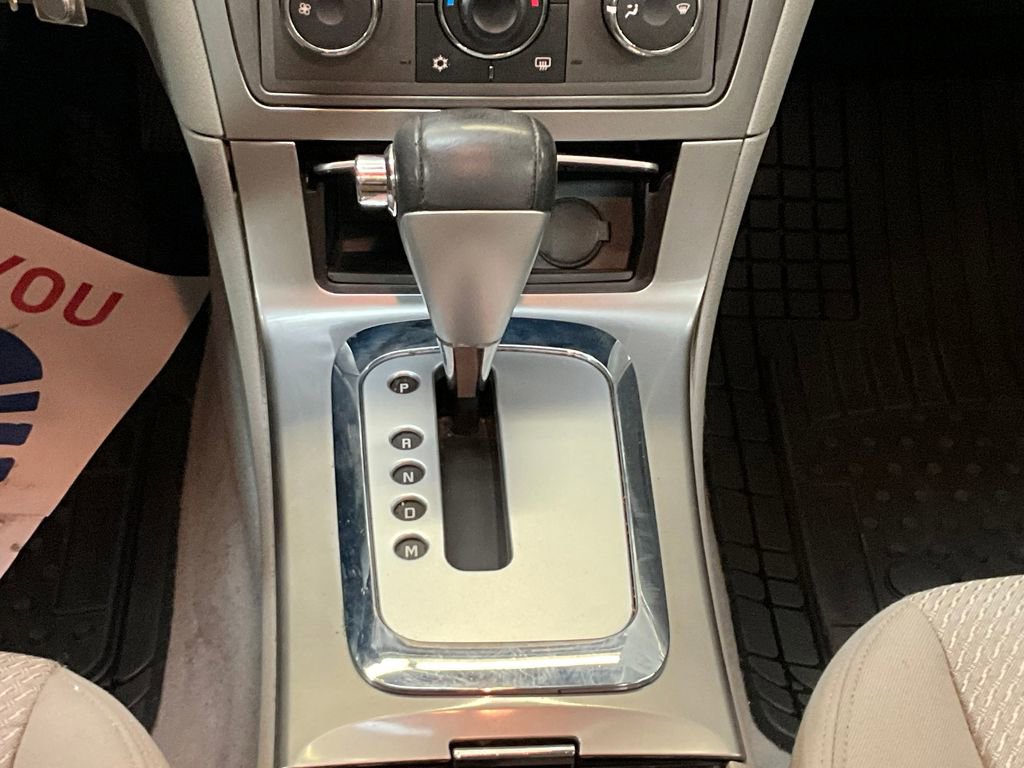 Used 2009 Saturn Aura XE w/ Convenience Package image 9