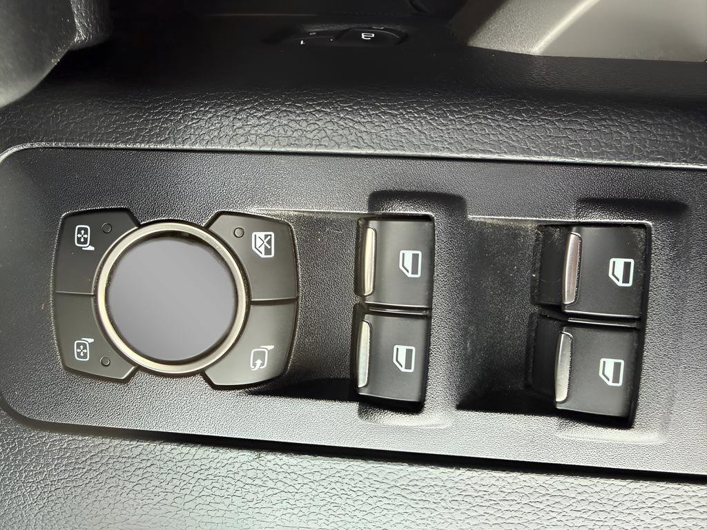 Used 2019 Ford F150 Raptor w/ Equipment Group 802A Luxury image 17