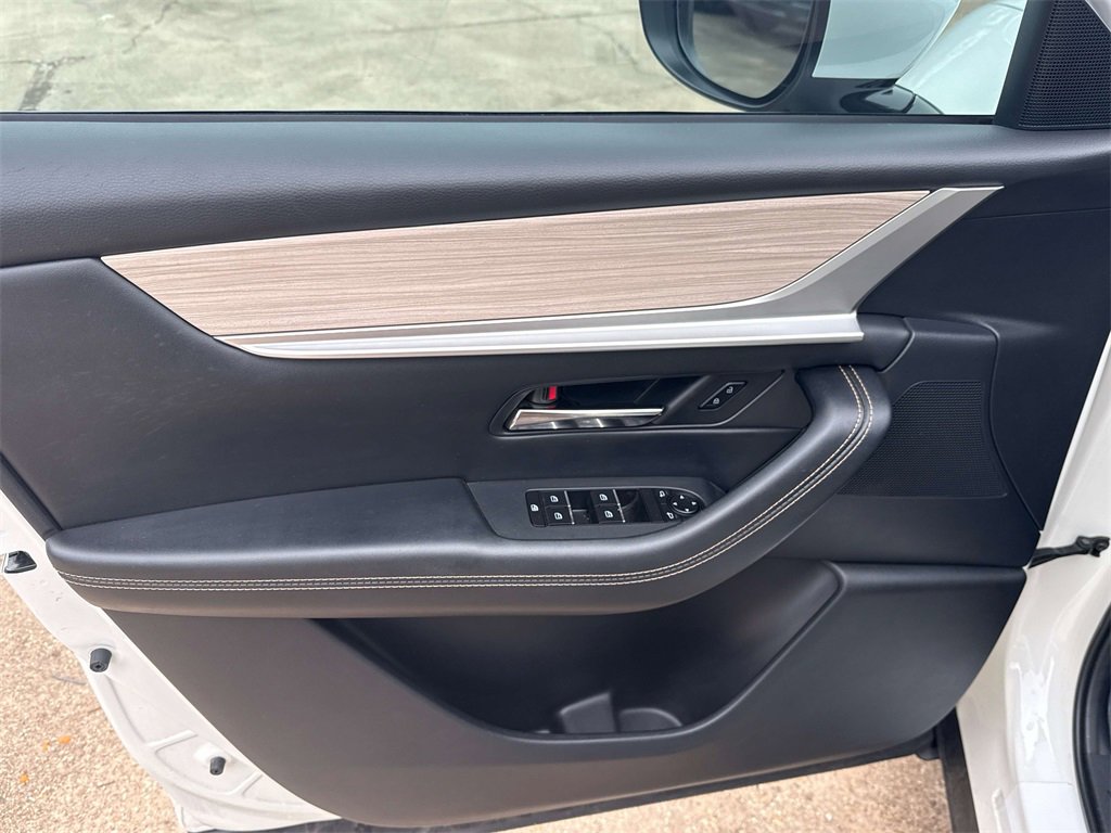 Certified 2024 MAZDA CX-90 Plug-In Hybrid w/ Preferred image 13