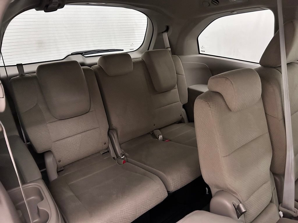 Used 2016 Honda Odyssey SE image 15