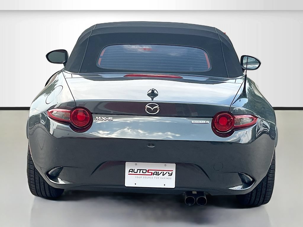 Used 2022 MAZDA MX-5 Miata Grand Touring RWD image 6