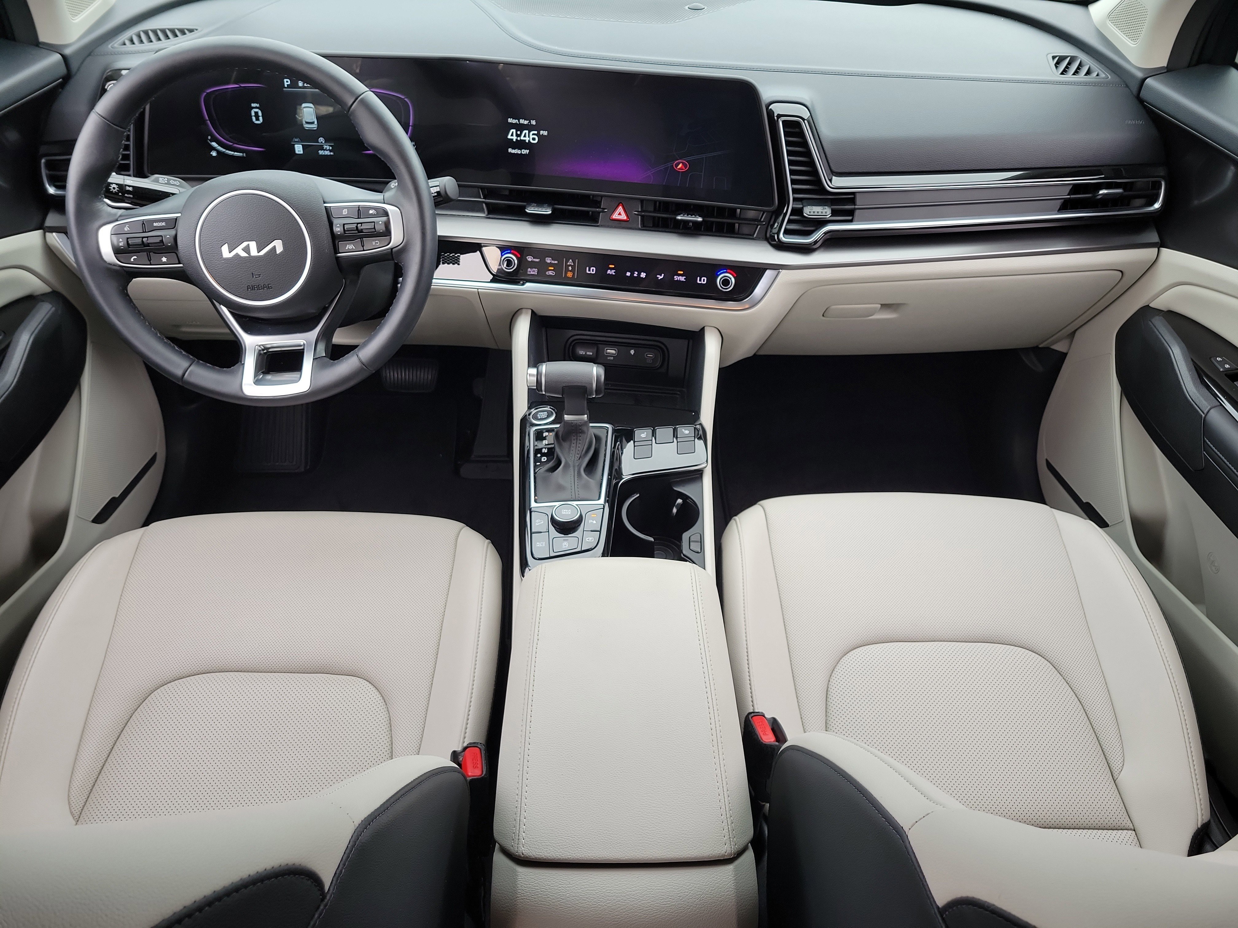 Used 2023 Kia Sportage EX image 16