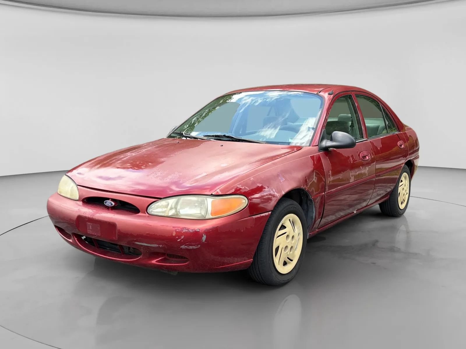 Used 2002 Ford Escort Sedan FWD image 1