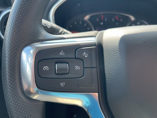 Used 2024 Chevrolet Blazer LT w/ Convenience Package FWD image 19
