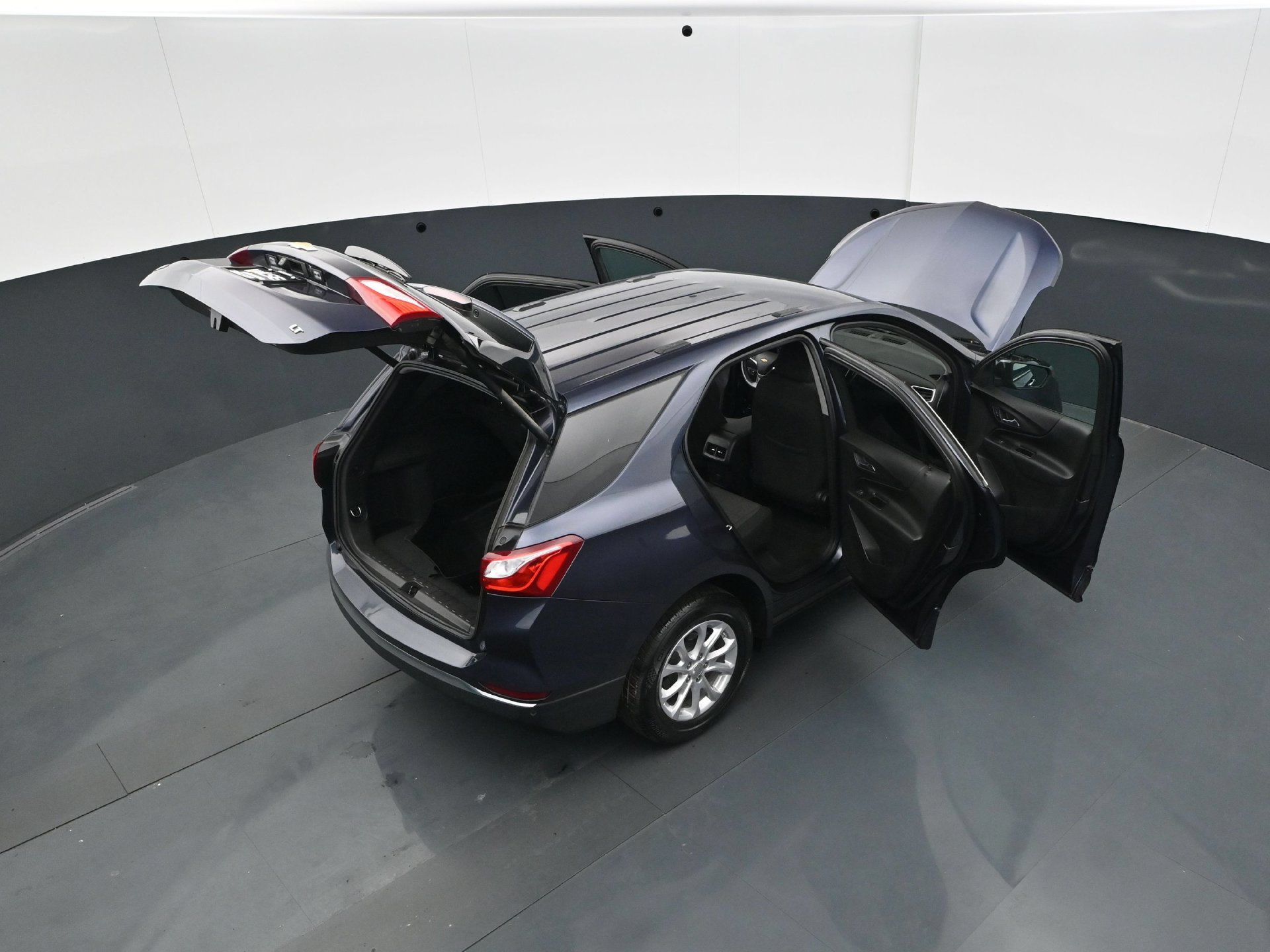 Used 2018 Chevrolet Equinox LT FWD image 43