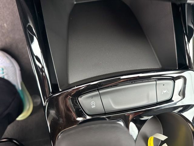 New 2026 Chevrolet Trax LT w/ Driver Confidence Package FWD image 23