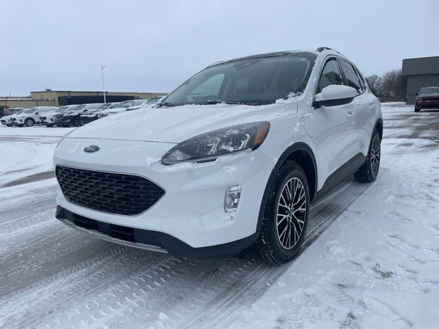 Used 2022 Ford Escape SEL w/ Technology Package image 3