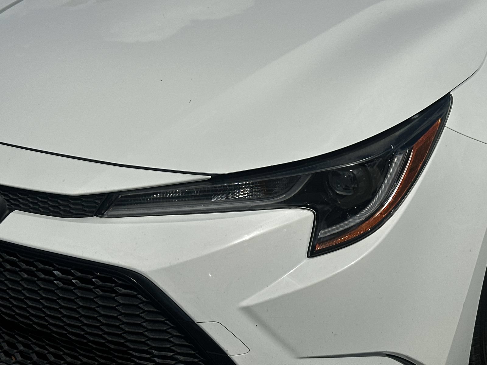 Used 2022 Toyota Corolla LE FWD image 11