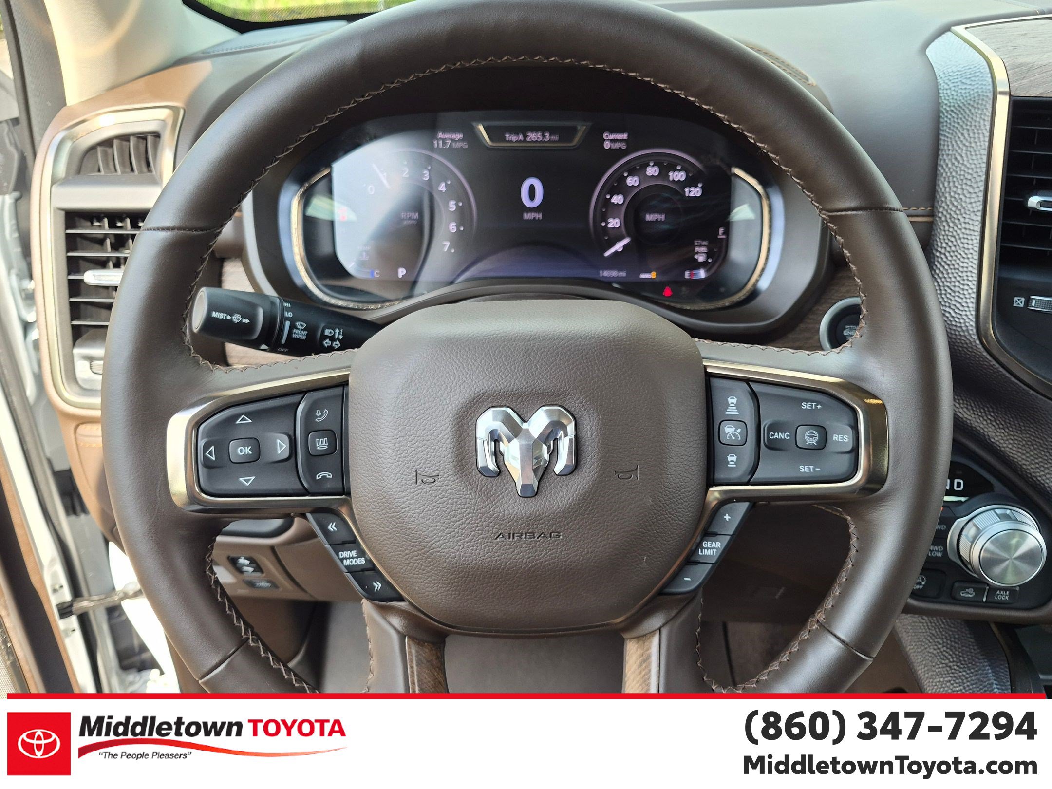 Used 2025 RAM 1500 Limited w/ Off Road Group AWD/4WD image 17