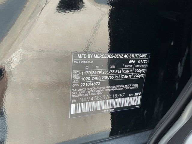 Certified 2025 Mercedes-Benz GLB 250 image 27