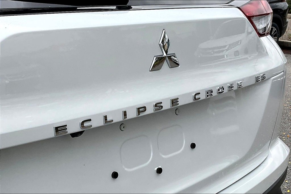 New 2026 Mitsubishi Eclipse Cross ES AWD/4WD image 11