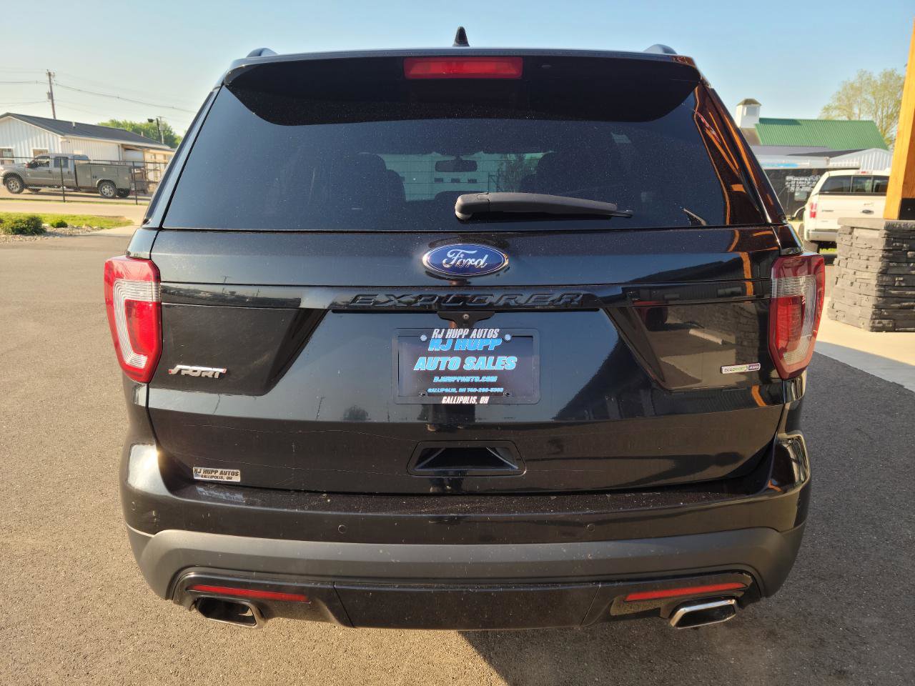 Used 2017 Ford Explorer Sport AWD/4WD image 5