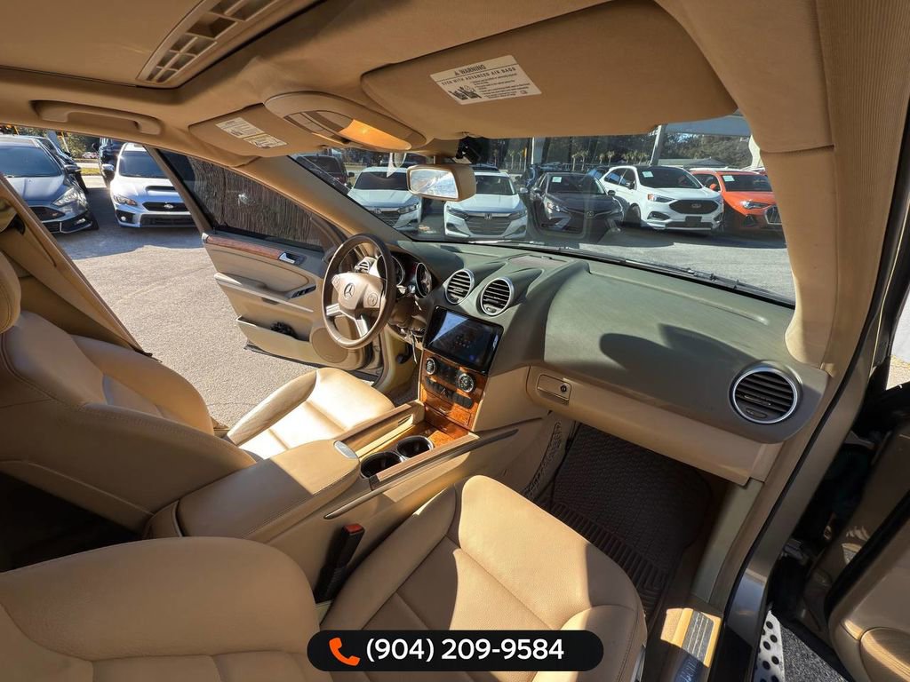 Used 2009 Mercedes-Benz ML 350 4MATIC image 25