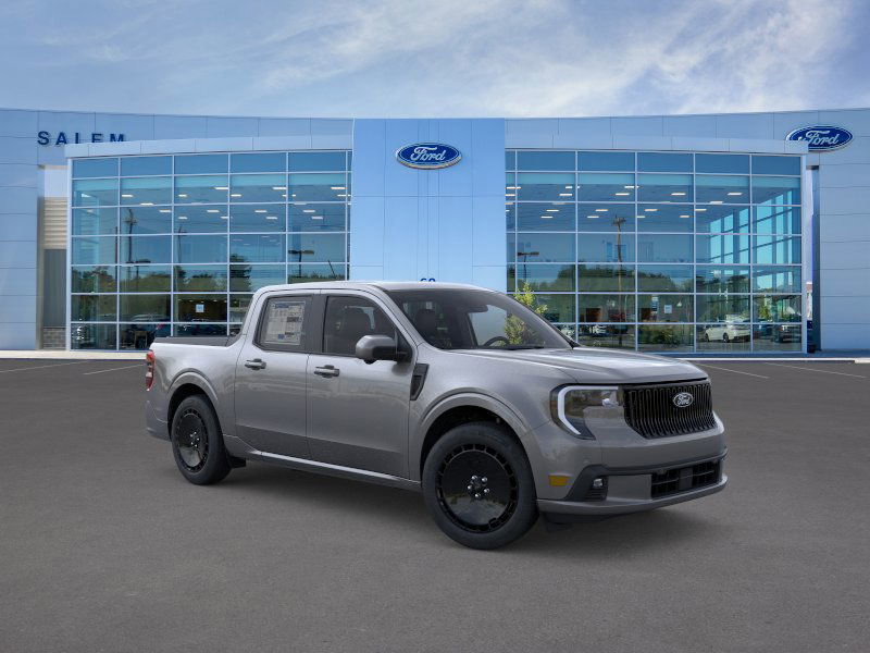 New 2025 Ford Maverick Lobo
