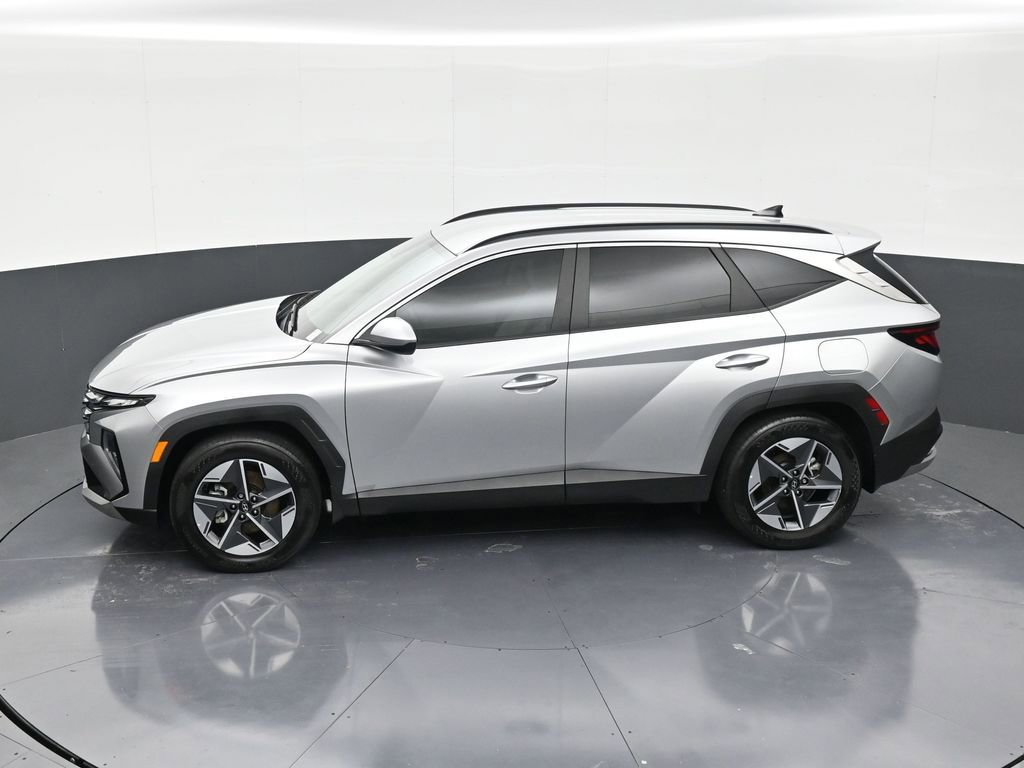 Used 2025 Hyundai Tucson SEL image 14