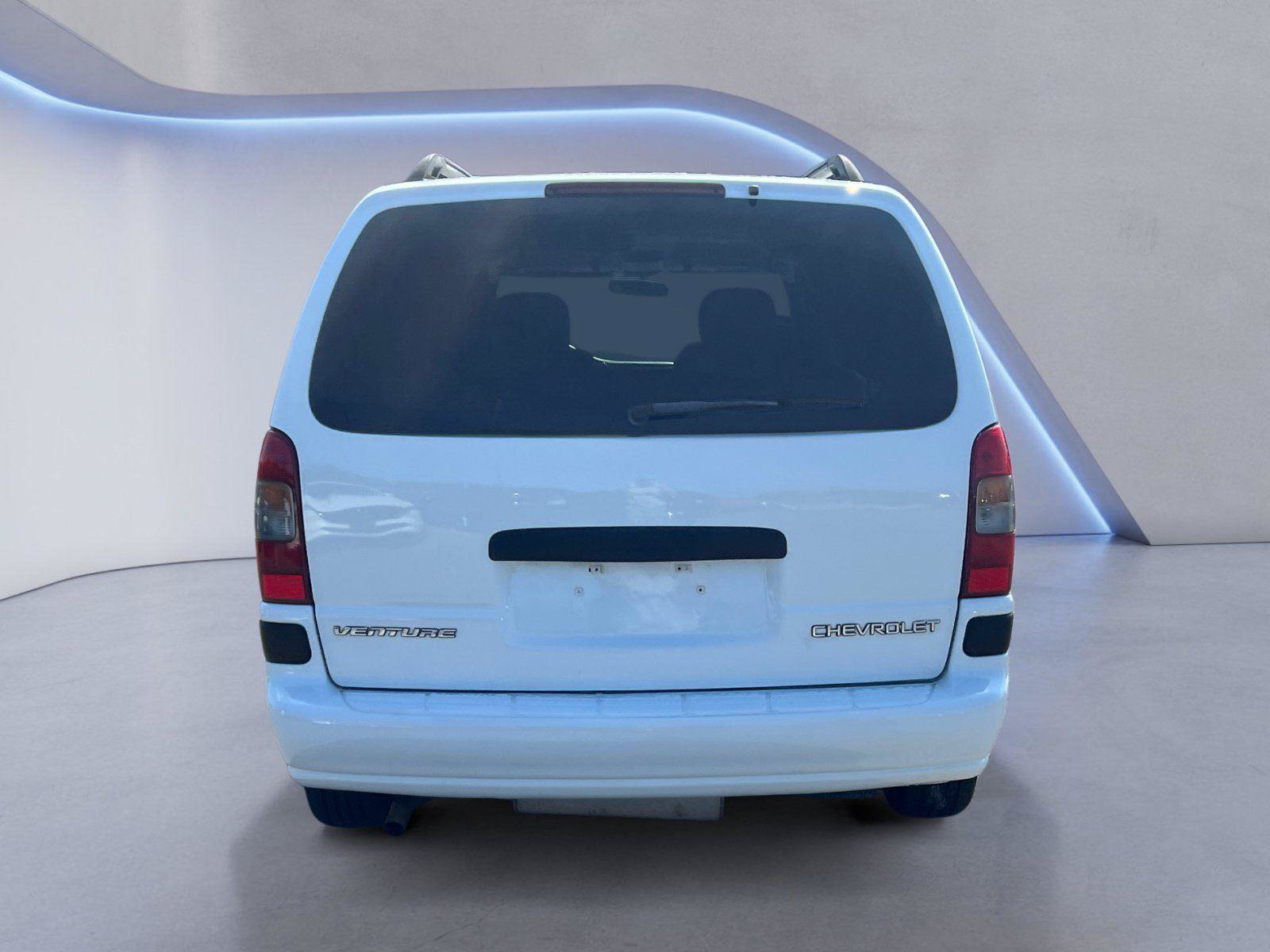 Used 2004 Chevrolet Venture LS w/ Easy Order Package FWD image 4