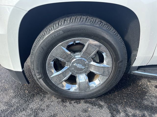 Used 2017 Chevrolet Suburban Premier image 30