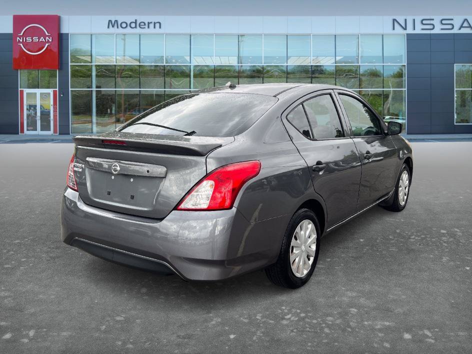 Used 2018 Nissan Versa S Plus FWD image 5